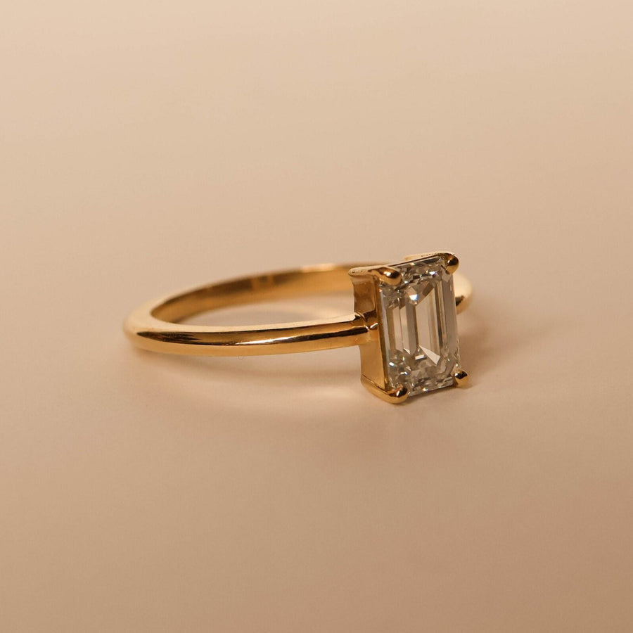 Emerald Cut 1.16ct Diamond Solitaire